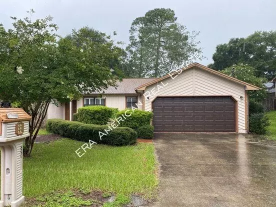 520 Kumquat Ave Apartment for rent in Niceville, FL
