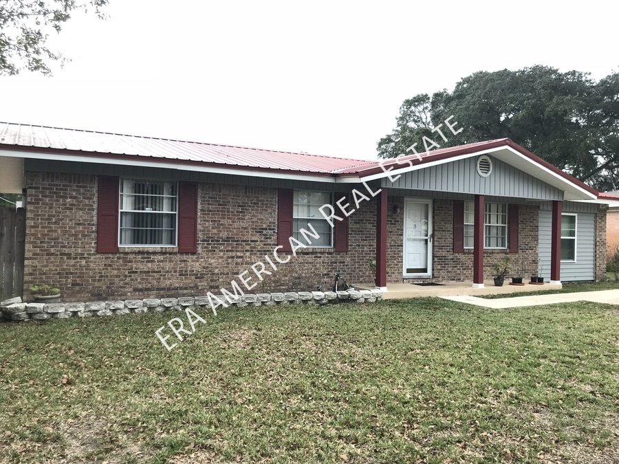 9 Oak Ln Shalimar, FL House for Rent Rentable