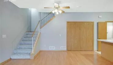 5 of 23 4096 Meadowlark Curv House for rent in Eagan, MN