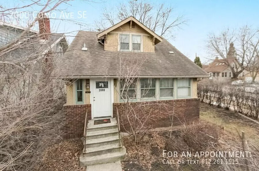 2000 Como Ave SE House for rent in Minneapolis, MN