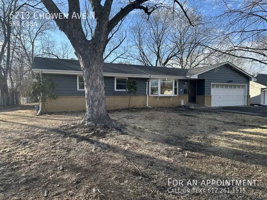 6213 Chowen Ave N House for rent in Brooklyn Center, MN