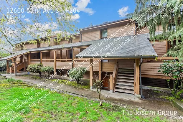 12600 57th Ave S Apartment for rent in Seattle, WA