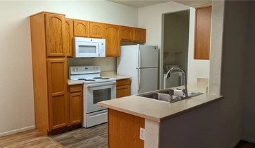 41410 Juniper St Apartment for rent in Murrieta, CA