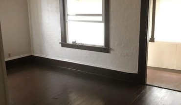 5015 17th Ave NE Apartment for rent in Seattle, WA