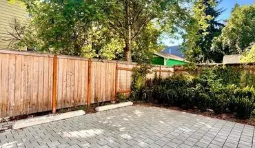 2 of 18 2120 3Rd Ave House for rent in Seattle, WA