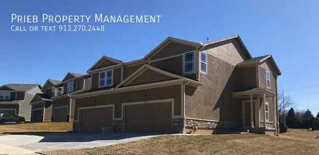 1830 W Prairie St Apartment for rent in Olathe, KS