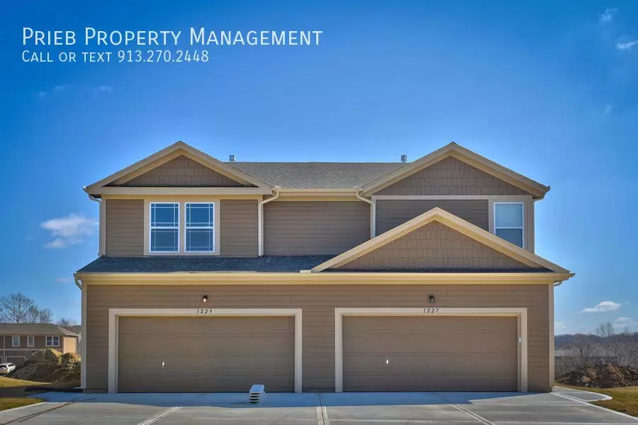 2069 S 137Th St House for rent in Bonner Springs, KS