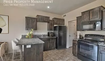 4 of 17 2069 S 137Th St House for rent in Bonner Springs, KS