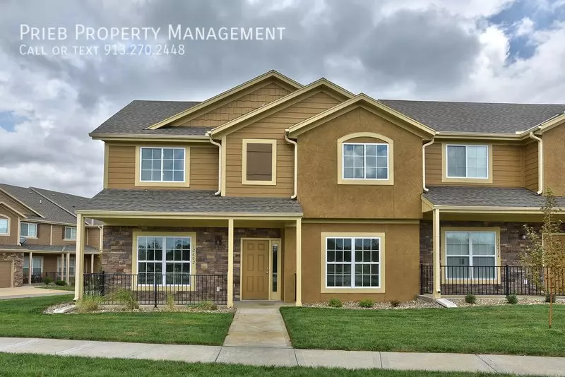 12627 S Benedict St House for rent in Olathe, KS