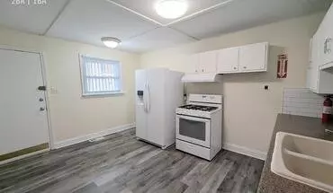 5 of 6 2627 N Mildred Ave Apt Chicago Apartment for rent in Chicago, IL