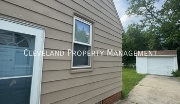 21511 Kenyon Dr Apartment for rent in Maple Heights, OH