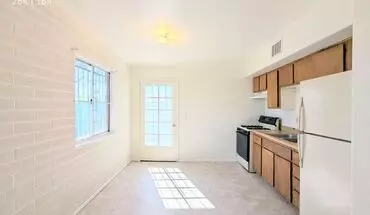 3 of 16 2044 E 18th St House for rent in Tucson, AZ