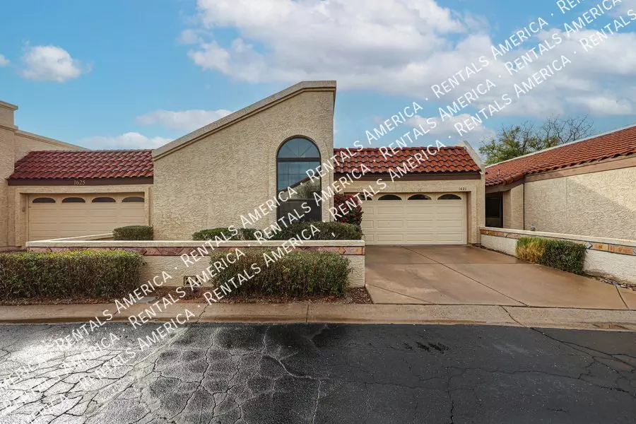 1621 E Vaughn St House for rent in Tempe, AZ