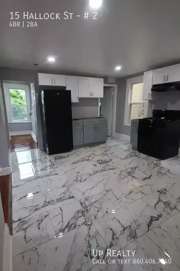 15 Hallock St House for rent in New Haven, CT