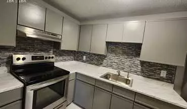 3 of 40 305-309 S Main St Unit C01 Apartment for rent in Middletown, CT