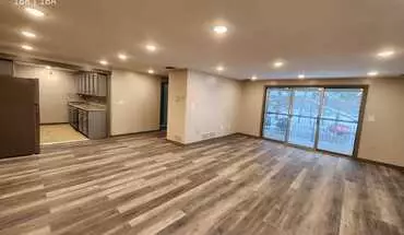 2 of 14 24 Wedgewood Dr Apartment for rent in Bloomfield, CT