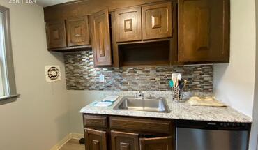 40 Hillside St Apartment for rent in East Hartford, CT