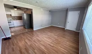 2 of 18 8 Cady Dr House for rent in St Louis, MO