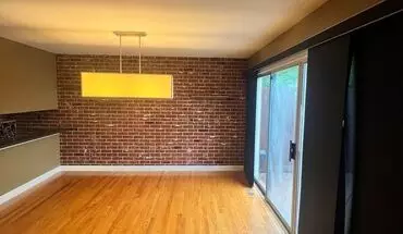 3 of 31 1933 King Arthur Ct House for rent in St Louis, MO