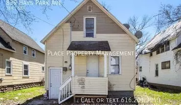 2 of 19 839 Hays Park Ave House for rent in Kalamazoo, MI