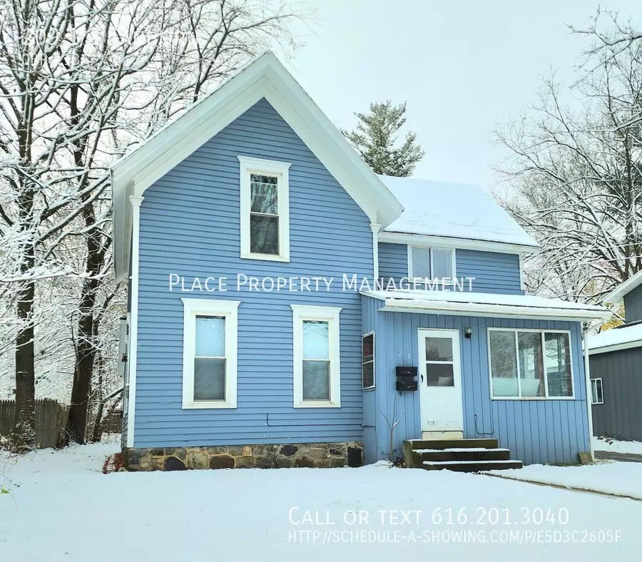 209 1/2 Sanborn House for rent in Big Rapids, MI