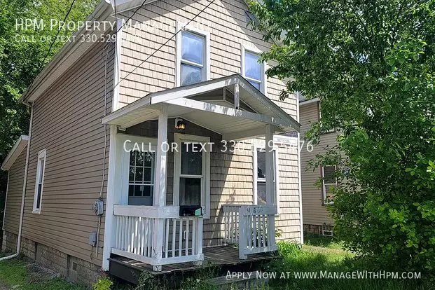 537 Allyn St Apartment for rent in Akron, OH