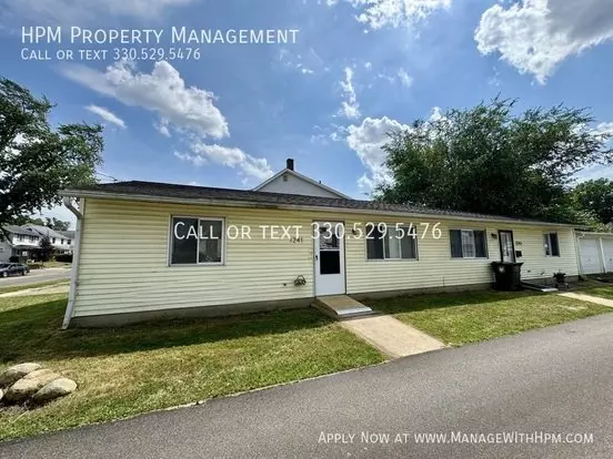 1241 Broad Ave NW Apartment for rent in Canton, OH