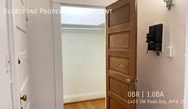 2 of 11 1405 SW Park Ave Apt 5 Apartment for rent in Portland, OR