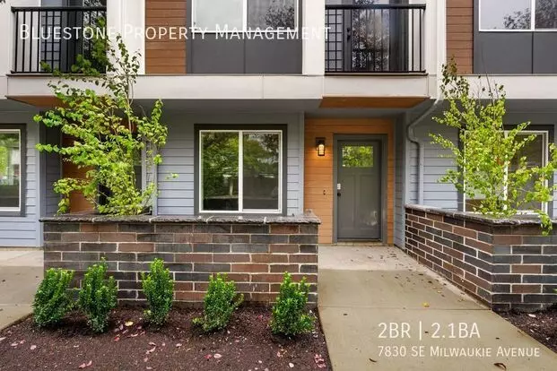 7830 SE Milwaukie Ave Apartment for rent in Portland, OR