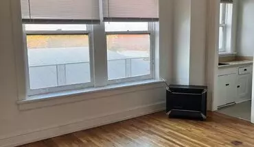 5 of 47 10 NW 20th Ave Apartment for rent in Portland, OR