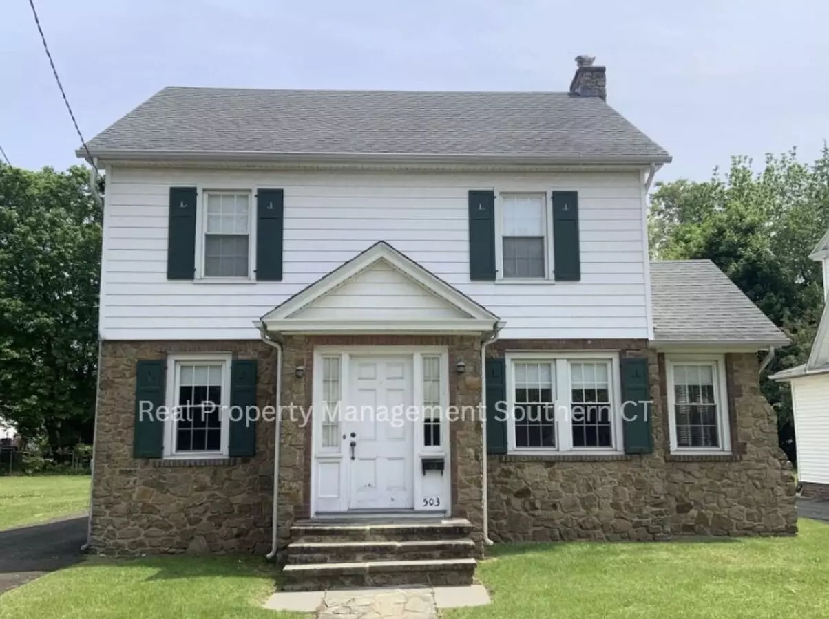 503 Pine Rock Ave House for rent in Hamden, CT