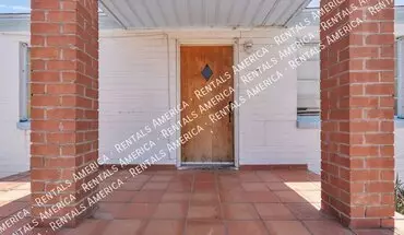 3 of 25 301 W Roger Rd House for rent in Tucson, AZ