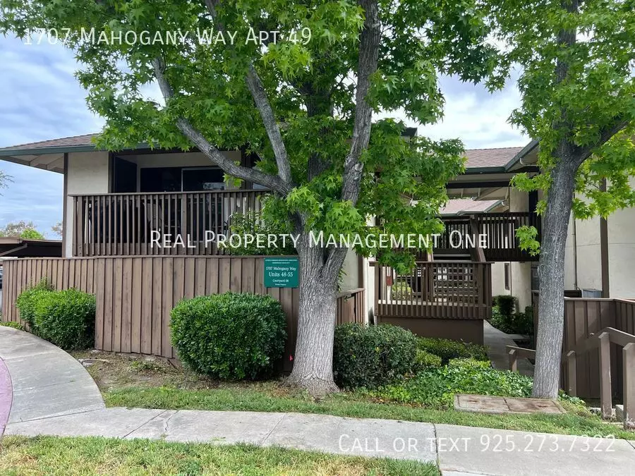 1707 Mahogany Way Apt 49 House for rent in Antioch, CA