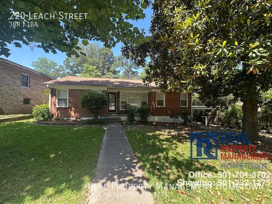 220 Leach St House for rent in Hot Springs, AR