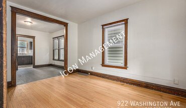 922 Washington Ave Apartment for rent in Kalamazoo, MI
