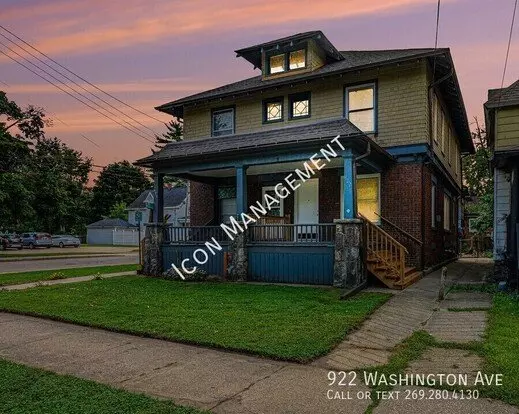 922 Washington Ave Apartment for rent in Kalamazoo, MI