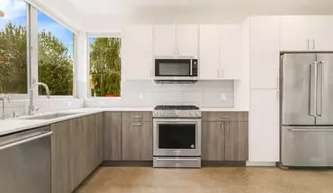 5 of 19 1520 13th Ave S House for rent in Seattle, WA