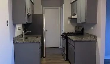 2 of 9 3934 W 124th St Apartment for rent in Alsip, IL