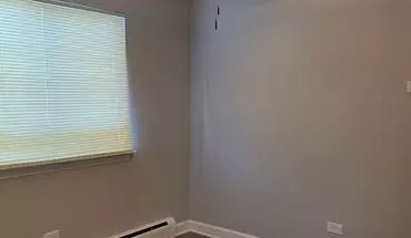 2 of 9 12400 S Harding Ave Apartment for rent in Alsip, IL