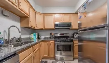 3 of 23 152 Walton St Unit R Apartment for rent in Barrington, IL