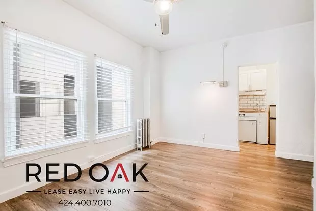 5611 Carlton Way Apartment for rent in Los Angeles, CA