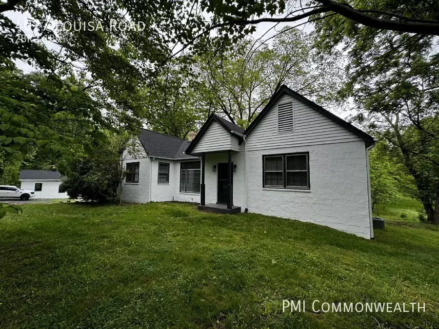 4027 Louisa Rd House for rent in Keswick, VA