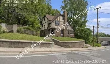2 of 28 1327 Bridge St NW House for rent in Grand Rapids, MI