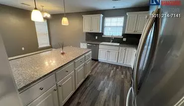 4 of 21 2845 York Ln House for rent in Conway, AR