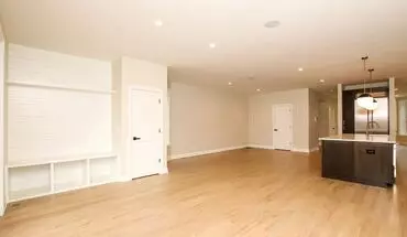 3 of 21 1225 W Addison St Apartment for rent in Chicago, IL