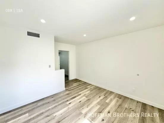 477 E Foothill Apartment for rent in Pomana, CA