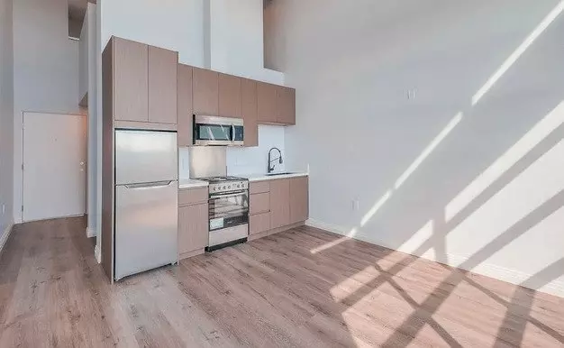 3279 W San Marino St Apartment for rent in Los Angeles, CA