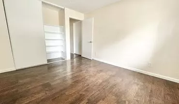 5 of 12 18440 Hatteras St Apartment for rent in Tarzana, CA