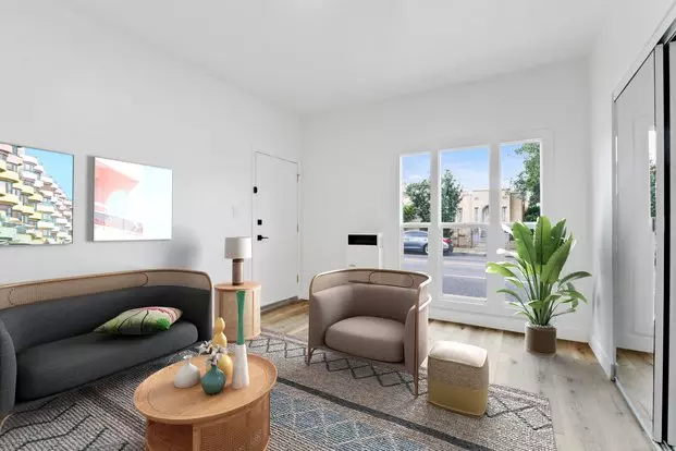 203 N Normandie Ave Apartment for rent in Los Angeles, CA