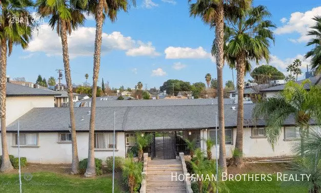 4267 Columbus St Apartment for rent in Bakersfield, CA